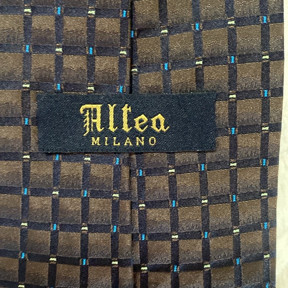 Altea Tie - Picture 3 of 8